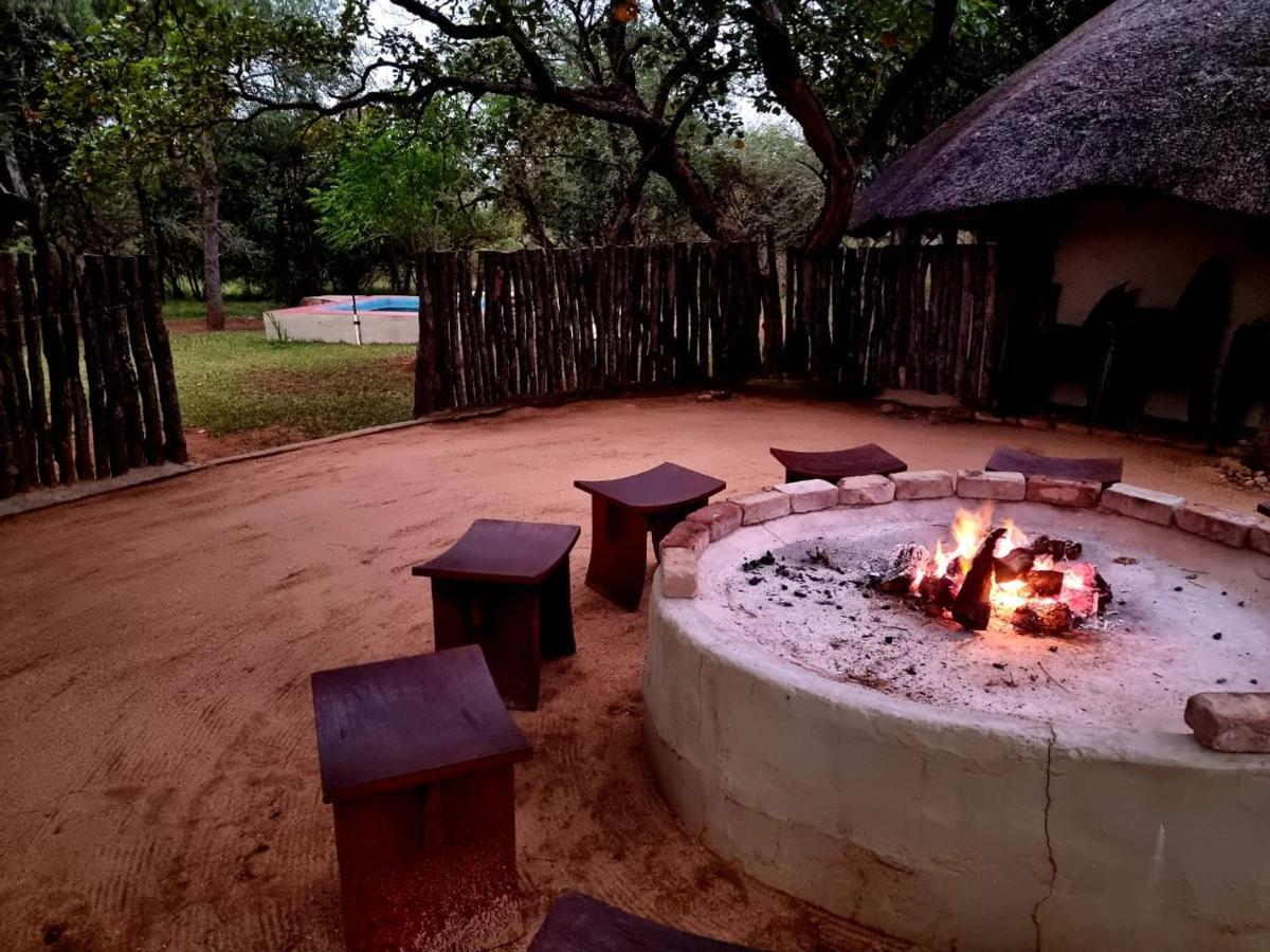 Villa Wild Ride Safaris And Bush Camp Hoedspruit Exterior foto